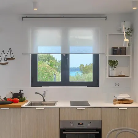 House Olive Medulin
